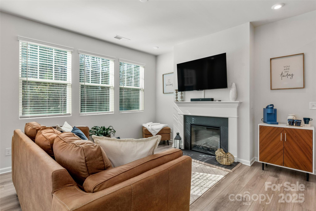 1342 Galloway Rd Charlotte, NC 28262