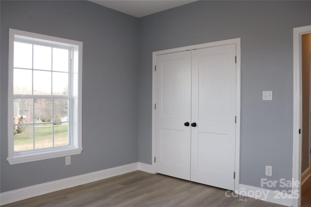 418 Huntington Woods St Lenoir, NC 28645