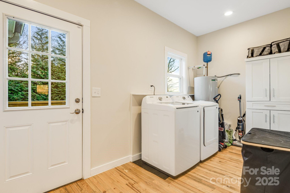 335 Rosscraggon Rd Arden, NC 28704