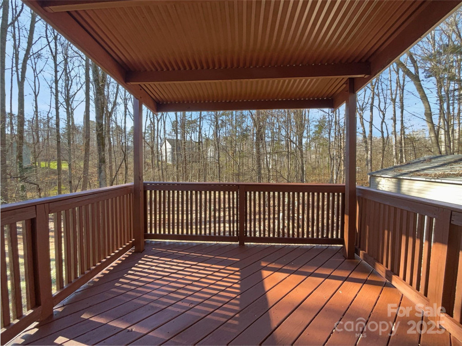 9153 Leah Meadow Ln Charlotte, NC 28227