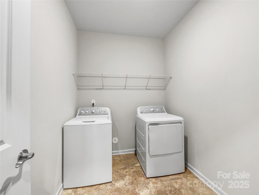 368 Pleasant Hill Dr Concord, NC 28025