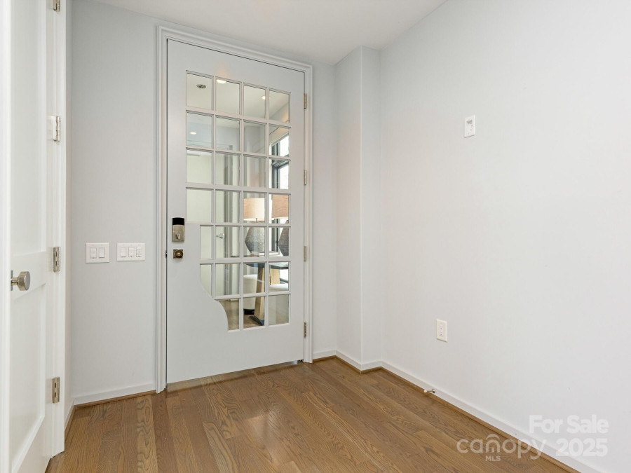 1333 Queens Rd Charlotte, NC 28207