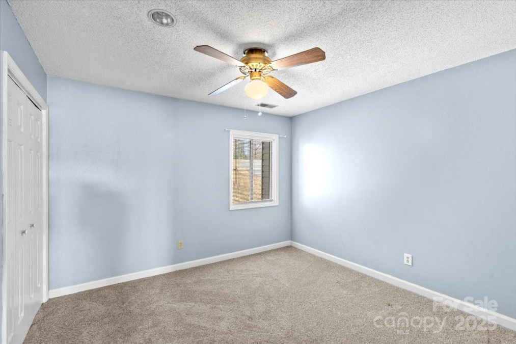 5190 Corbin Ln Hickory, NC 28601