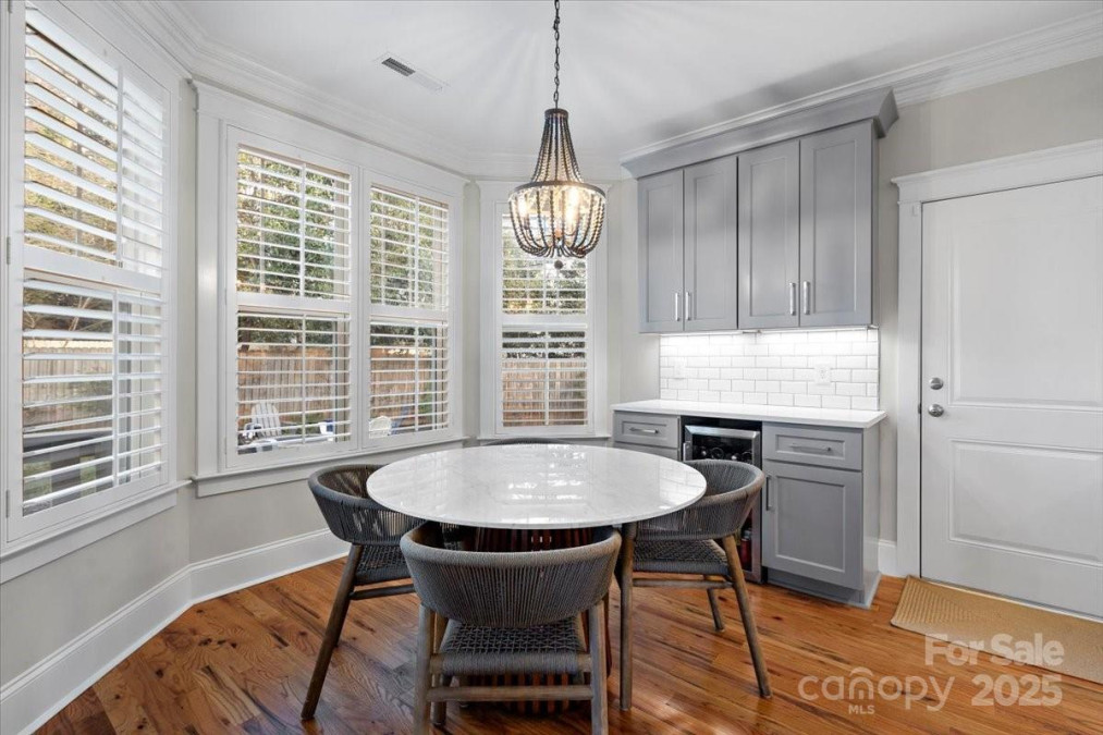 2408 Rozzelles Ferry Rd Charlotte, NC 28208