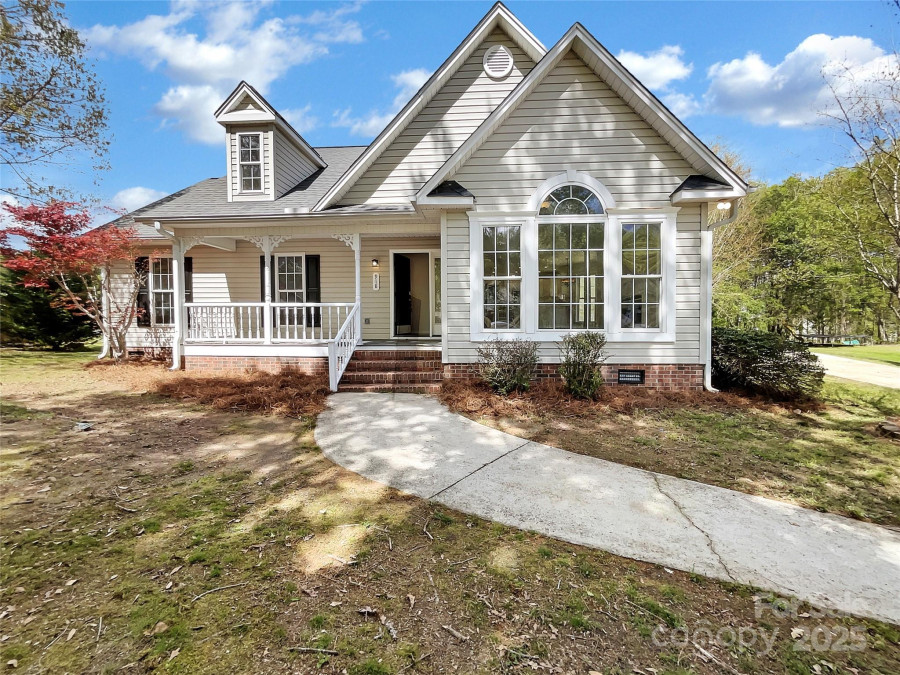 918 Clover Park Dr Clover, SC 29710