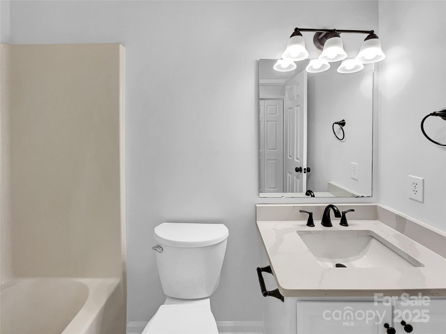 918 Clover Park Dr Clover, SC 29710