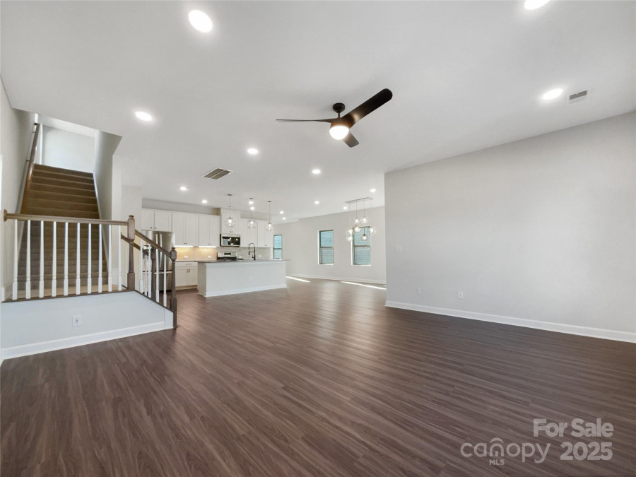6848 Good News Dr Charlotte, NC 28215