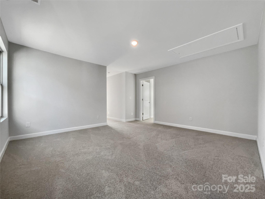 6848 Good News Dr Charlotte, NC 28215