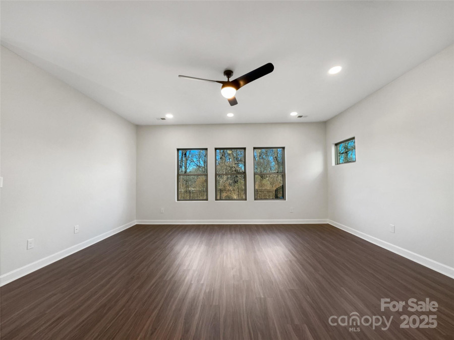 6848 Good News Dr Charlotte, NC 28215