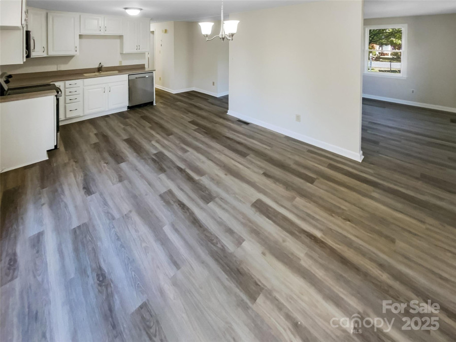 333 High St Waxhaw, NC 28173