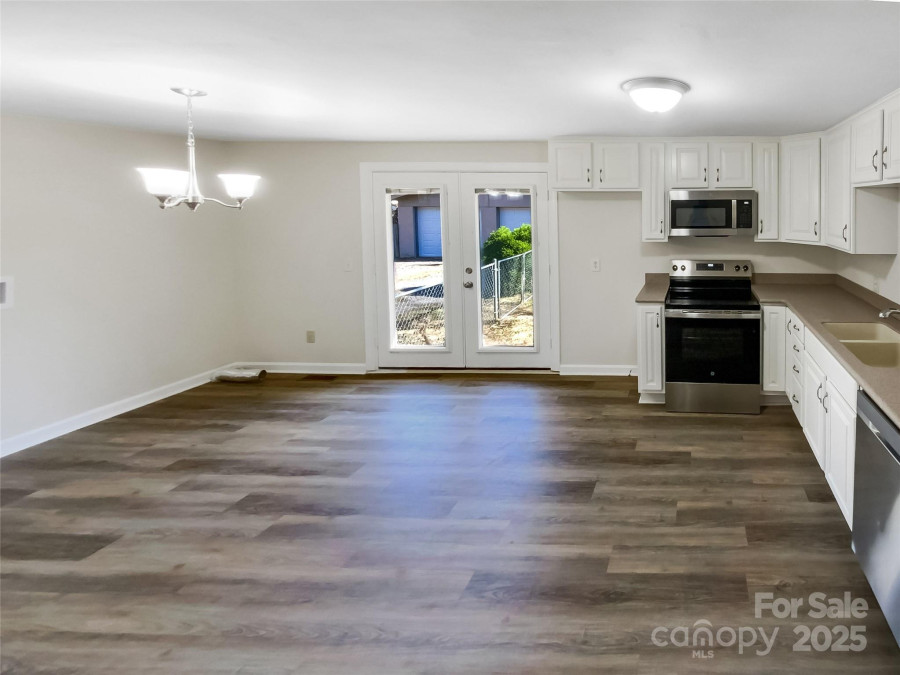 333 High St Waxhaw, NC 28173