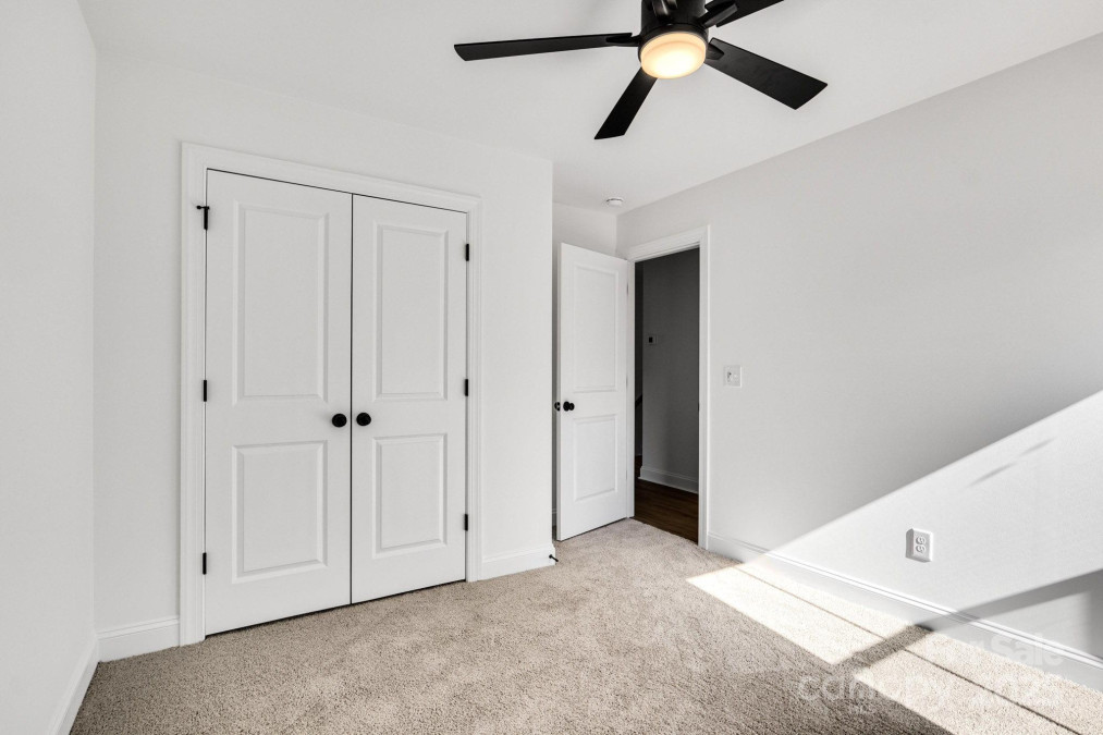 3070 Swallowtail Ln Kannapolis, NC 28027
