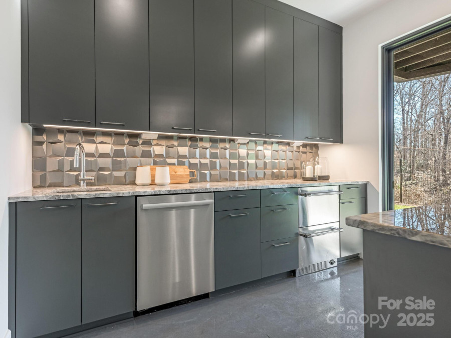 2832 Arcadia Ave Charlotte, NC 28209