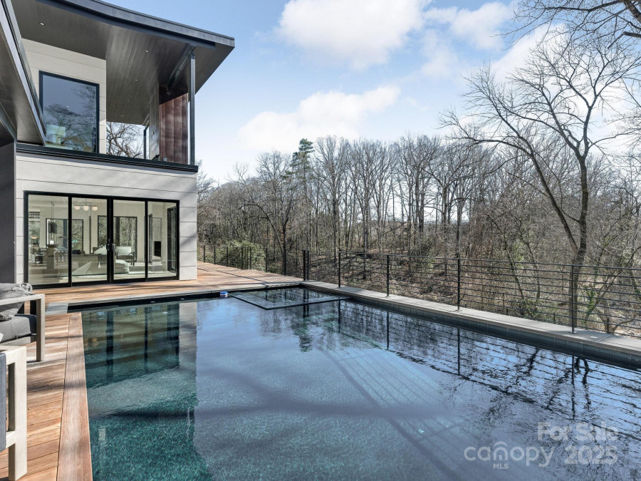 2832 Arcadia Ave Charlotte, NC 28209
