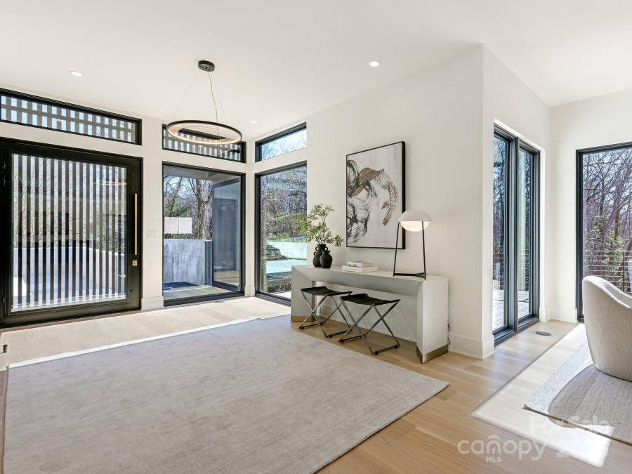 2832 Arcadia Ave Charlotte, NC 28209