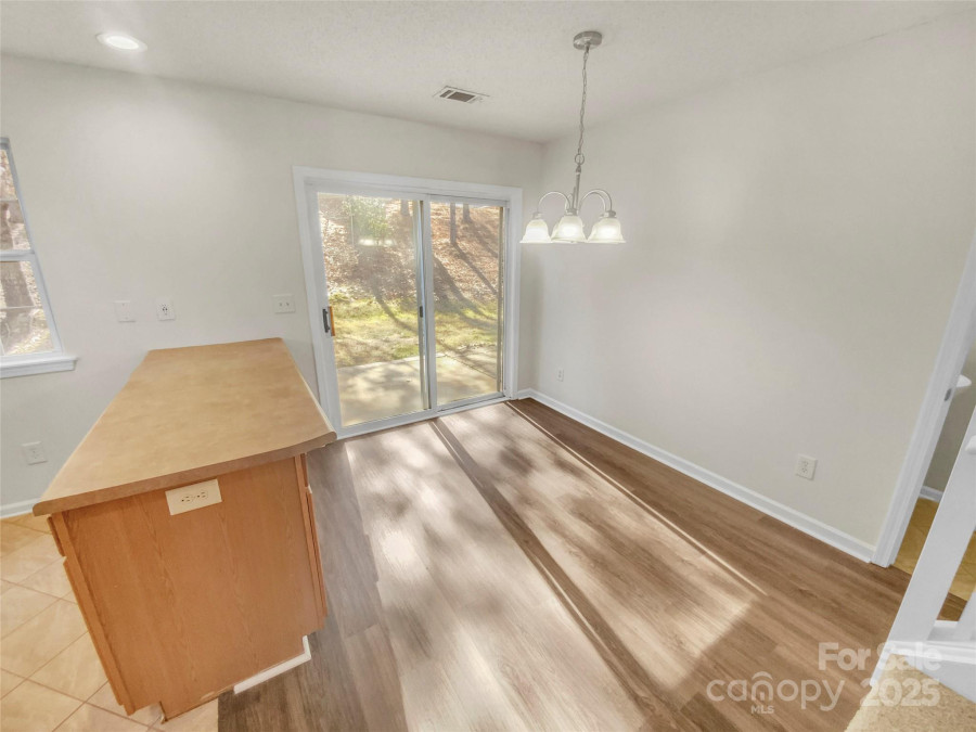 17015 Greenlawn Hills Ct Charlotte, NC 28213