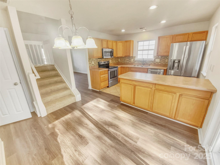 17015 Greenlawn Hills Ct Charlotte, NC 28213