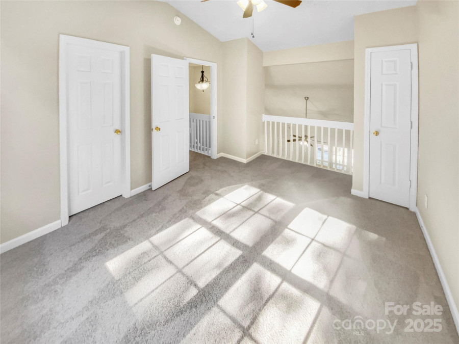 17015 Greenlawn Hills Ct Charlotte, NC 28213