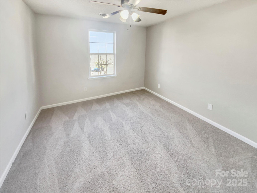 17015 Greenlawn Hills Ct Charlotte, NC 28213