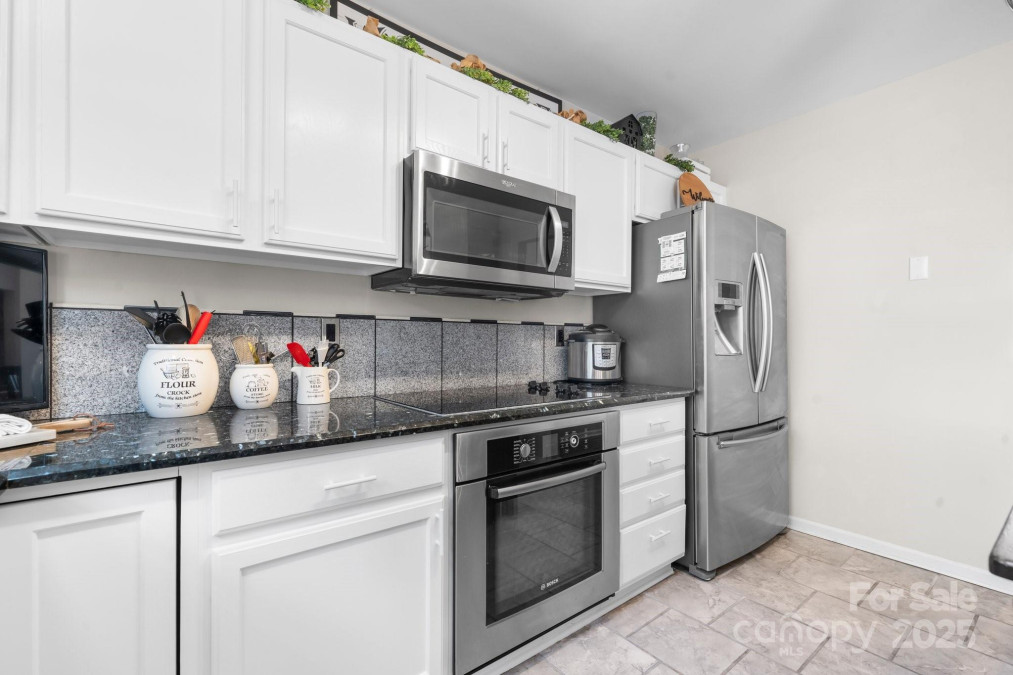 712 Georgie St Troutman, NC 28166