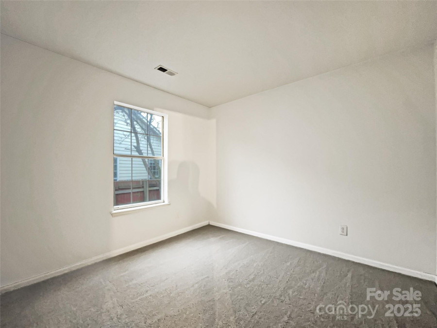 10306 Creswell Ct Charlotte, NC 28215