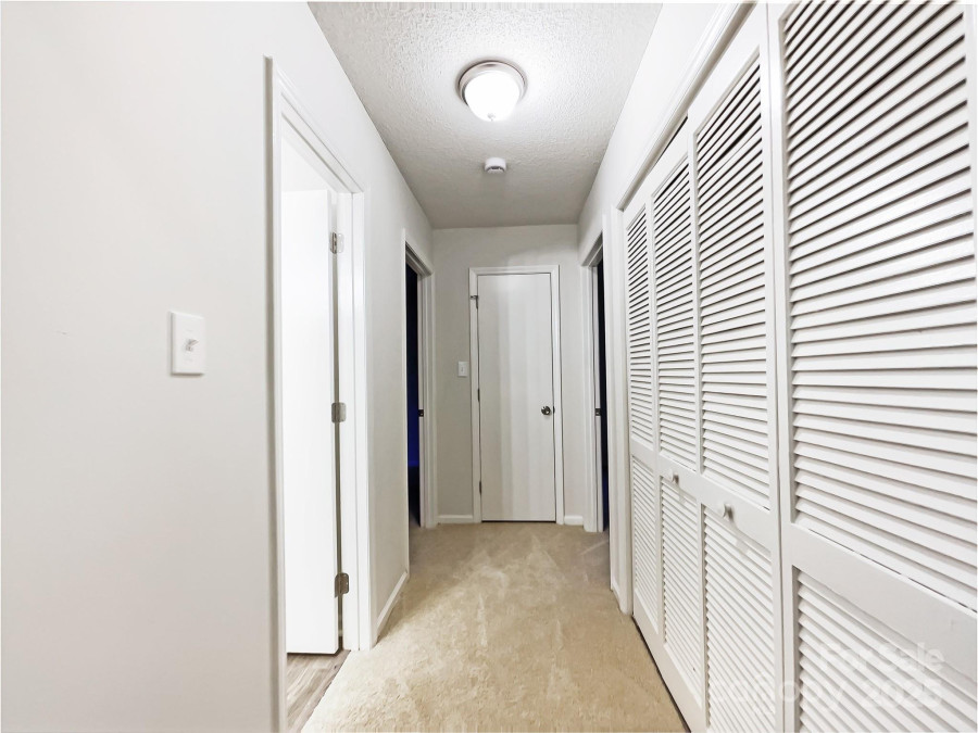10306 Creswell Ct Charlotte, NC 28215