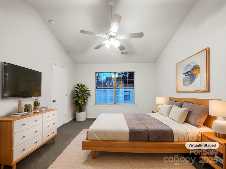 10306 Creswell Ct Charlotte, NC 28215