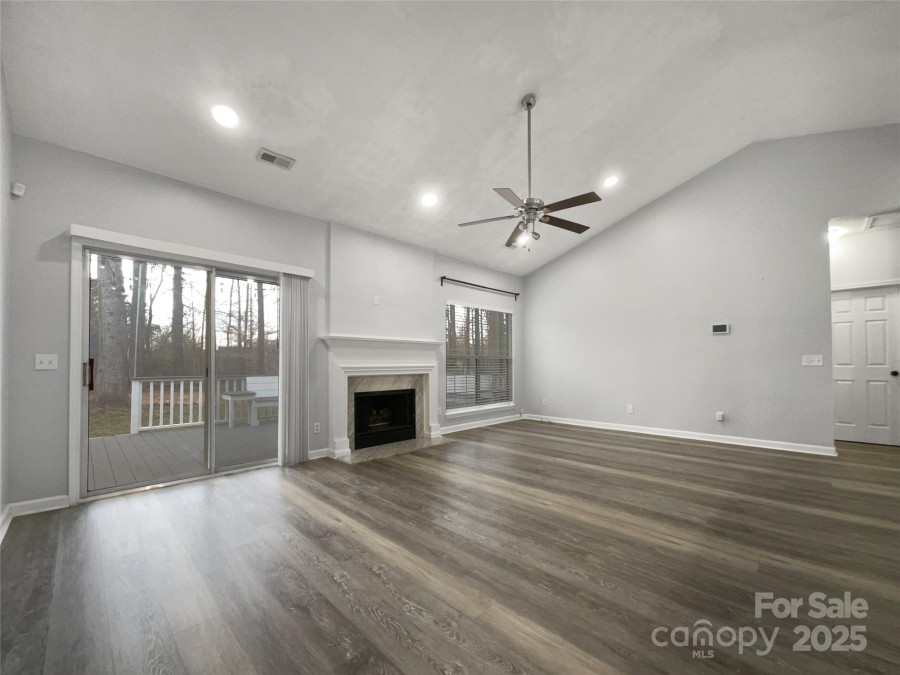 7129 Spandril Ln Charlotte, NC 28215