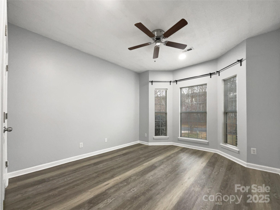 7129 Spandril Ln Charlotte, NC 28215