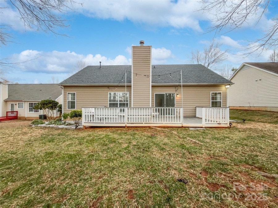 7129 Spandril Ln Charlotte, NC 28215