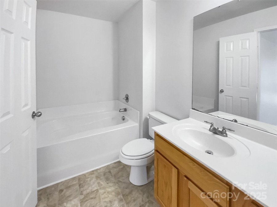 3217 Ian Patrick Ave Kannapolis, NC 28083