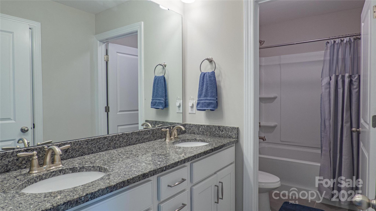 117 Tomahawk Dr Mooresville, NC 28117