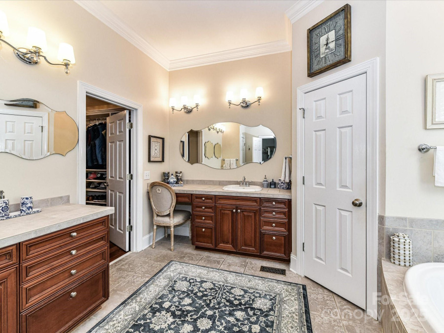 14629 Jockeys Ridge Dr Charlotte, NC 28277