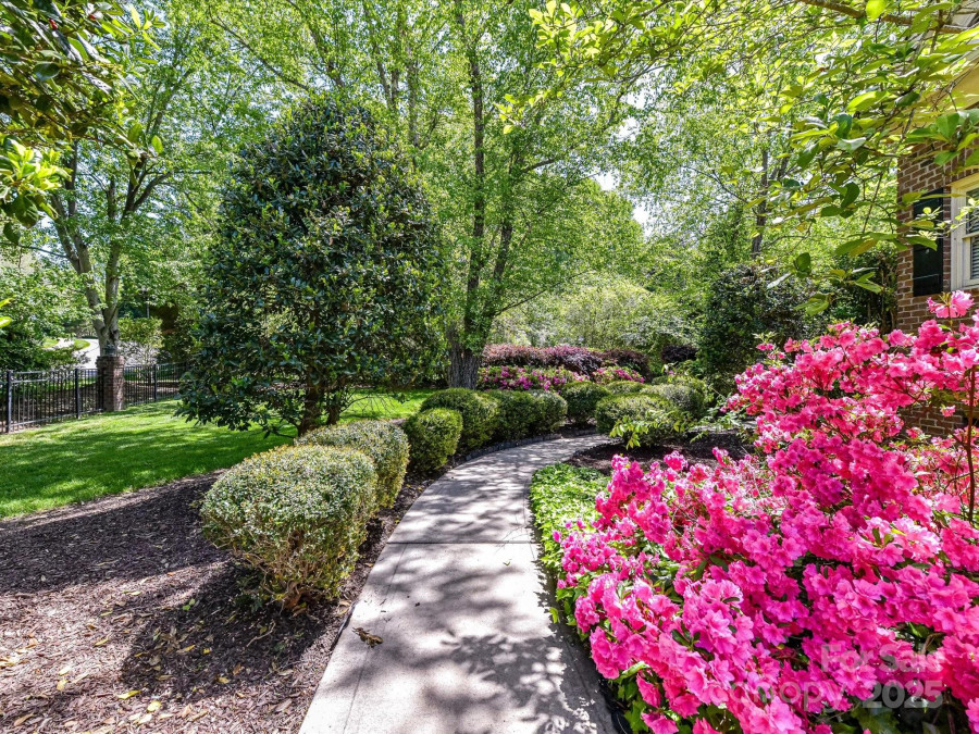 14629 Jockeys Ridge Dr Charlotte, NC 28277