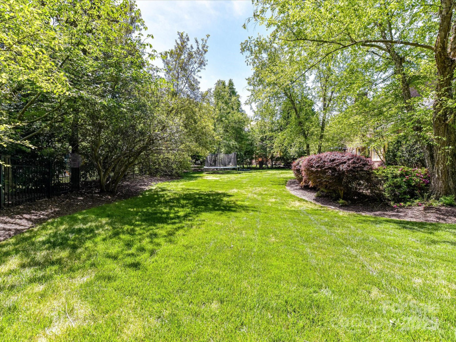 14629 Jockeys Ridge Dr Charlotte, NC 28277