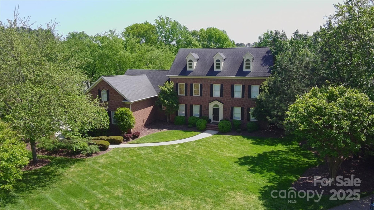 14629 Jockeys Ridge Dr Charlotte, NC 28277