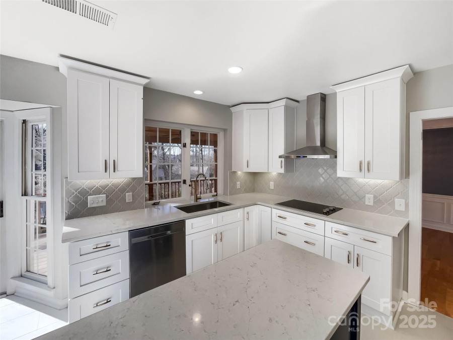 8806 Glenside St Huntersville, NC 28078
