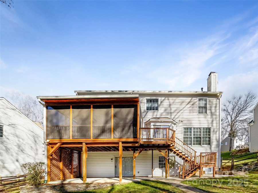 8806 Glenside St Huntersville, NC 28078
