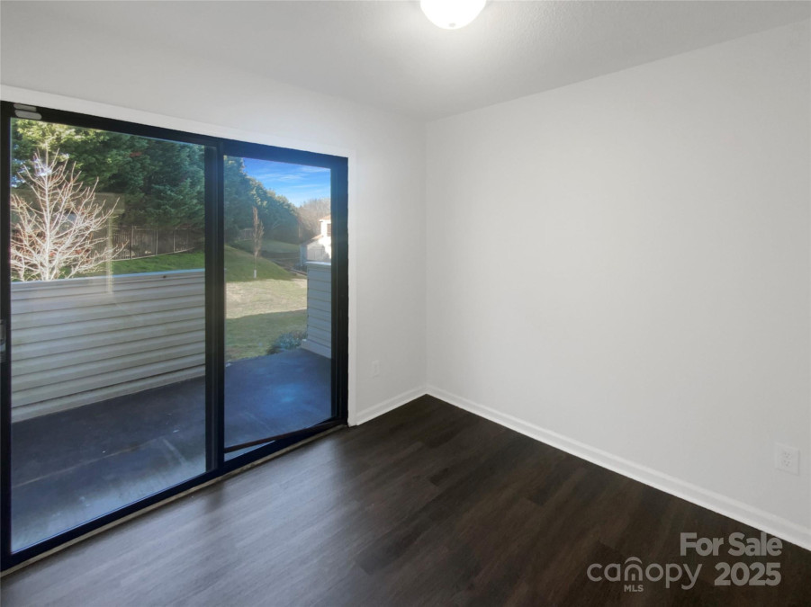 10945 Carmel Crossing Rd Charlotte, NC 28226
