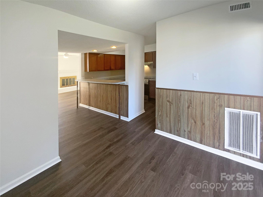 10945 Carmel Crossing Rd Charlotte, NC 28226