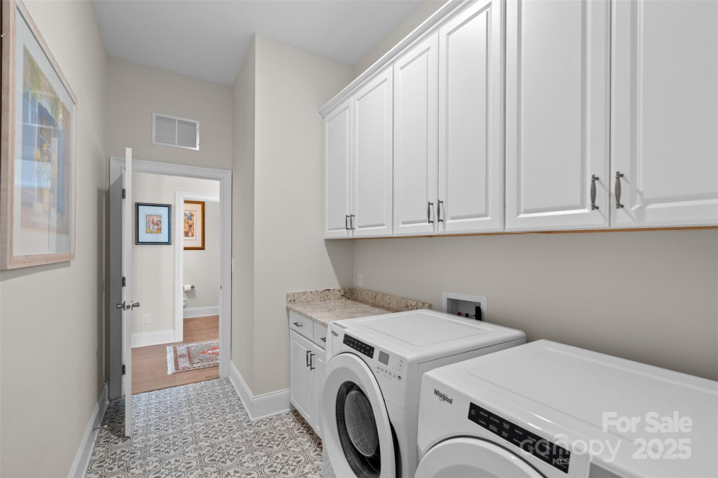 14531 Crosswater Ln Charlotte, NC 28278