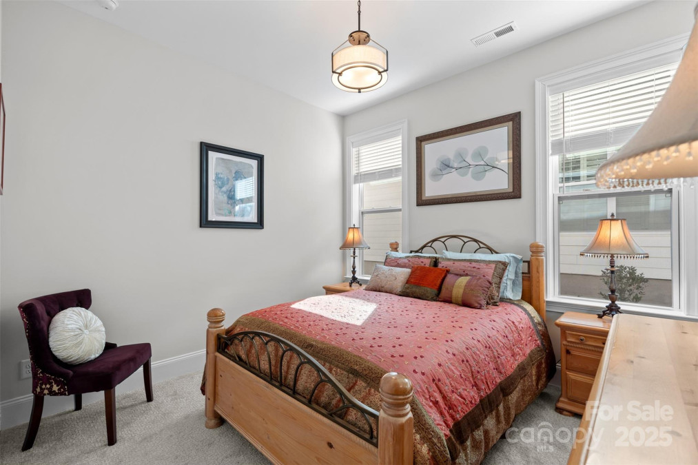 14531 Crosswater Ln Charlotte, NC 28278