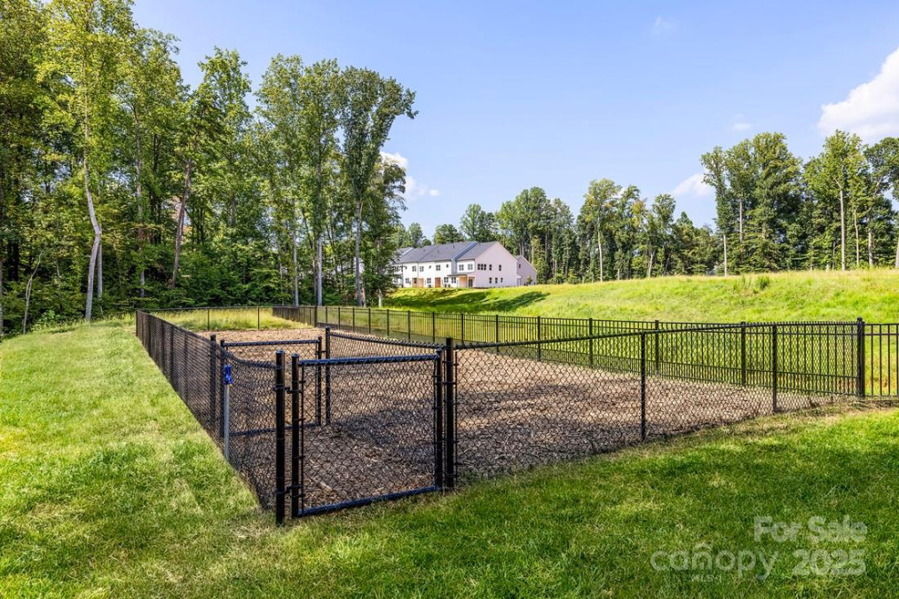 3038 Finchborough Ct Charlotte, NC 28269