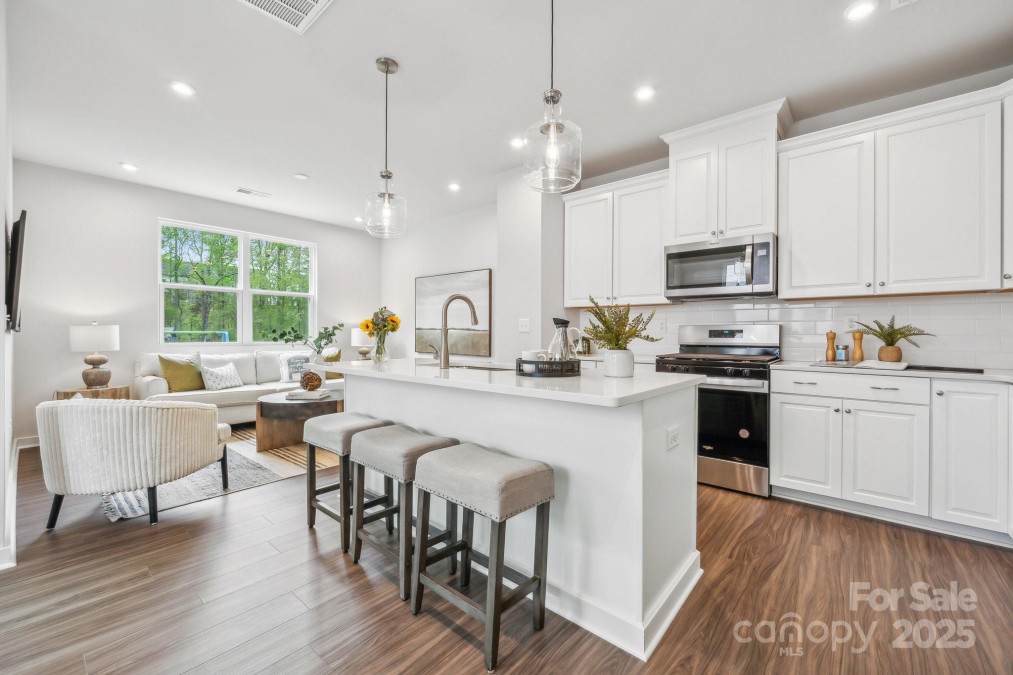 3038 Finchborough Ct Charlotte, NC 28269