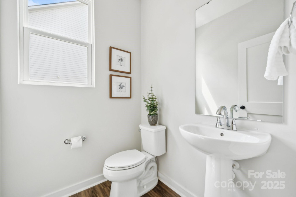 3038 Finchborough Ct Charlotte, NC 28269