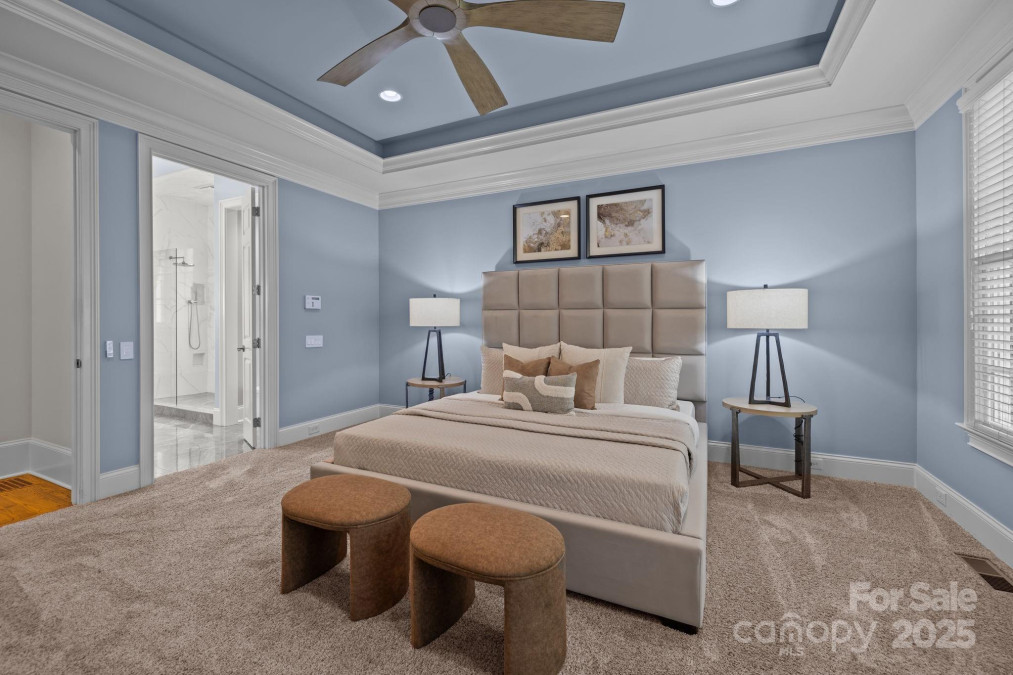 8928 Heydon Hall Cir Charlotte, NC 28210