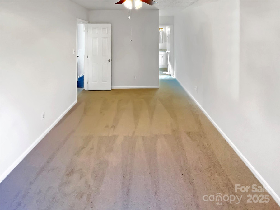 7401 Limerick Dr Charlotte, NC 28270