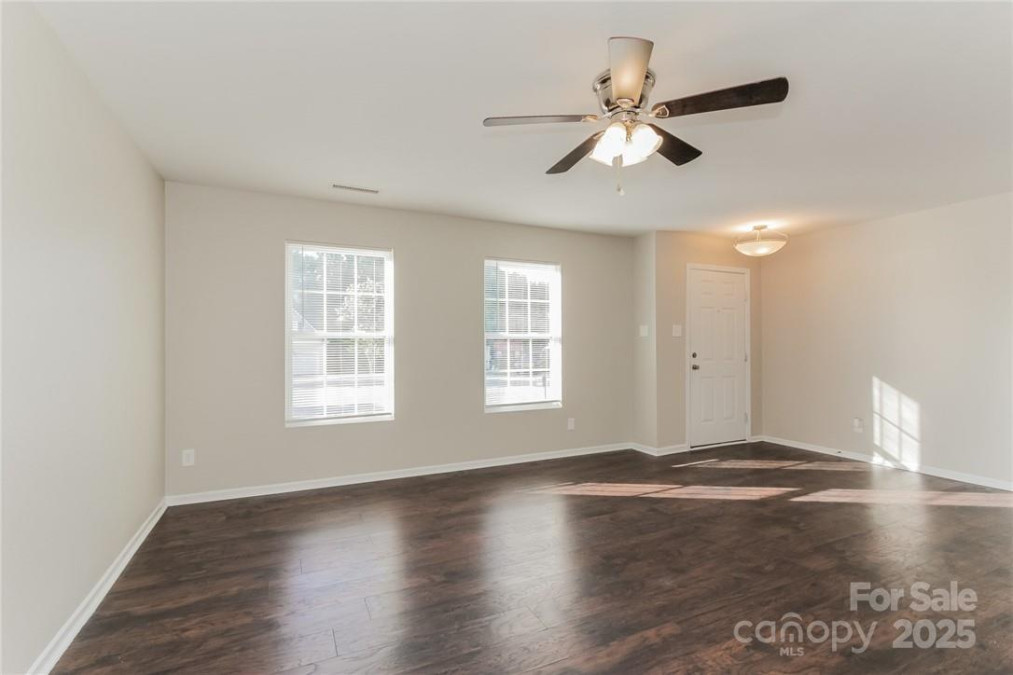 152 Oliver St York, SC 29745