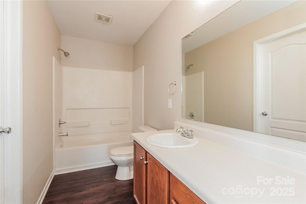 152 Oliver St York, SC 29745