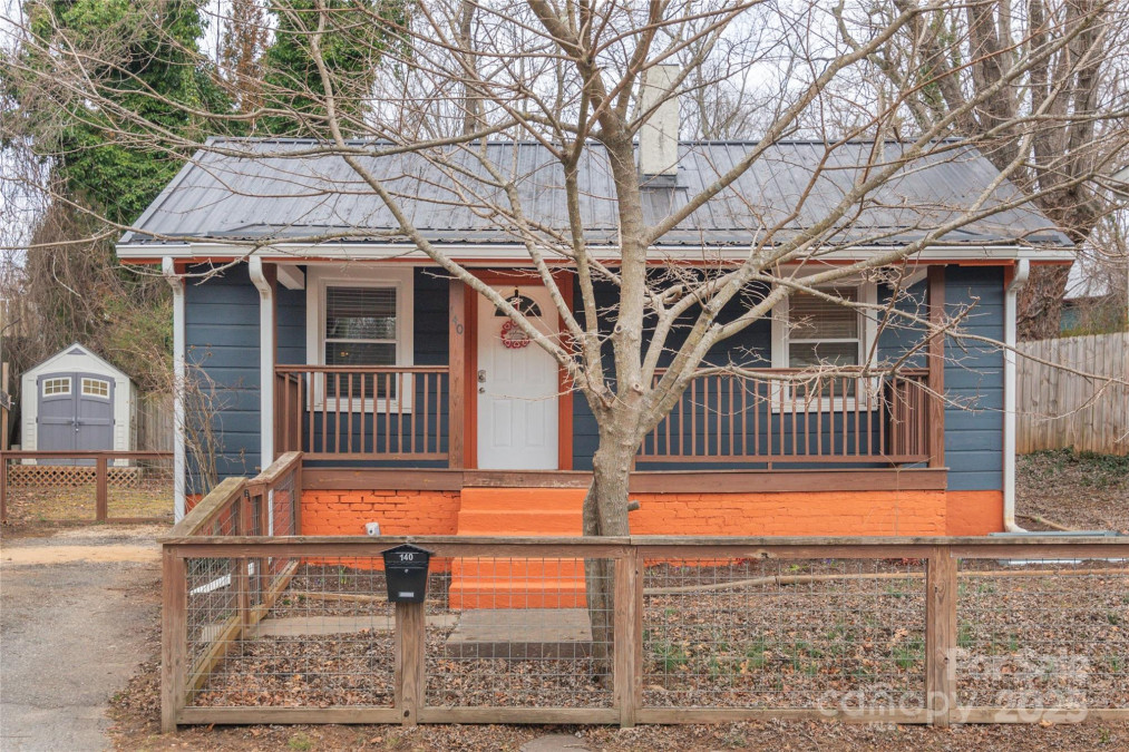 140 State St Asheville, NC 28806